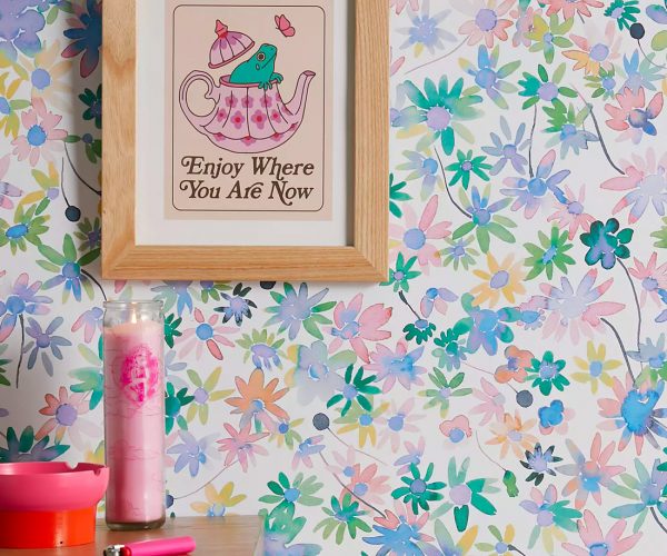 ninola-urban-outfitters-watercolor-design-studio-wallpaper-01